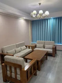 Gus Layton International Hotel - Image 5