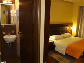 Hotel Filoxenia - Image 4