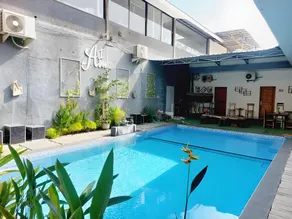 Art Doorz Homestay Istana Gandrung - Image 3