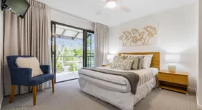 106 Ivory - Image 2