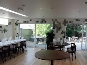 Stay 2a Boutique Rooms - Image 3