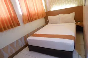 Votel Hotel De'Pratnya Kediri - Image 2