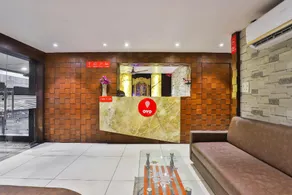 OYO 1389 Hotel Relax Inn - Image 3