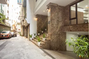 Sumitomo Serviced Apartment - Image 4