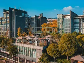 Xiuquanyingyue Hot Spring Garden Hotel - Image 2