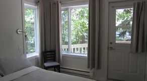 Auberge Île du Repos - Image 2