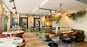 Cityhotel Wood - Image 3