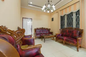RedDoorz Syariah near Palembang Square Mall 3 - Image 5
