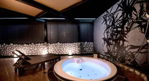 Hotel S - Image 3