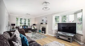 Beautiful Retreat - Hot Tub, Stunning Views & Late Checkout - Abergavenny - Image 2