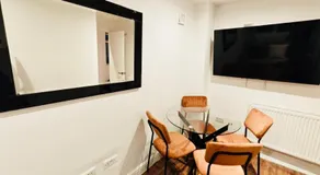 2 bedroom flat in Putney by the River - Image 4