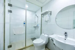 Yiju Hotel (Harbin Hadong Wanda Plaza Meteorological Station Subway Station) - Image 2