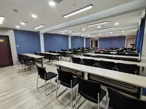 Pingdingshan Lingyun Youxuan Hotel (Yingcheng Square Yigoucheng) - Image 4