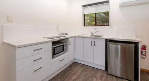 Kitty's Cottages - Managed by BIG4 Strahan Holiday Retreat - Image 3