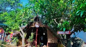 M D Travel Agent - Image 3