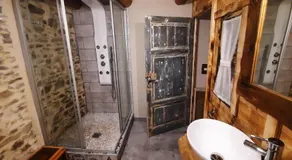 b&b La Corte dei Cerri- Il Piccolo Chalet - Image 2