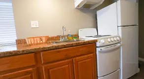 North Beach Hotel - Image 5