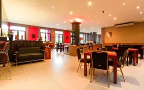 Plan B Hotel - Image 5