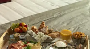 Conti Guest House - Image 5