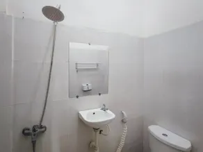 RedDoorz @ Tanakatto Homestay Waikabubak - Image 3