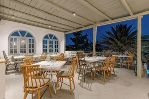 Albatross Hotel - Image 5