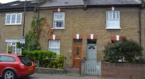Nice 3 Bedroom House Ealing - Image 5