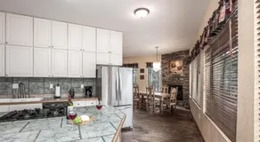 Upper Canyon Inn & Cabins - Image 3