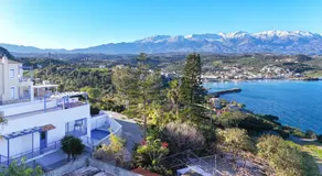 Villa Salomon- Seafront Villa with Private Pool - Image 2