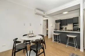 The Strand - 2BR Boutique Unit Across From Beach - Image 4