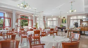 Hotel Ciutat Jardi - Image 4