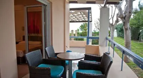 Aithrio Hotel - Image 3