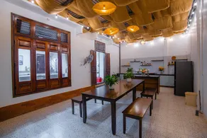 Sandy - Villa De Doc Let Homestay - Image 2