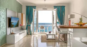 Pine Tree Boutique Apartments - Image 2