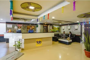 FabHotel Golden Way - Nr. Gandhi Nagar - Image 3