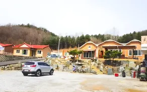 Choongju Garden Arirang Pension - Image 4