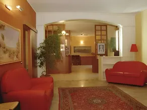 Hotel De La Ville - Image 3