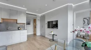 LuxLet Apartments - Heart of Hampstead, London - Image 4
