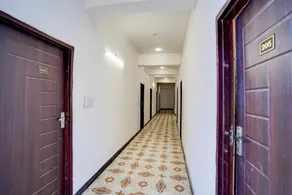 Hotel O A-PLUS HOTEL & RESTAURANT - Image 5