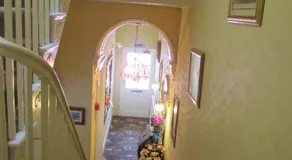 Caledonia Guest House - Image 4