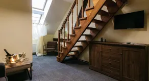 Jaunmoku Palace Complex Hotel - Image 4