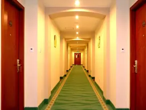 GreenTree Inn Beijing Daxing Xingye Street Liyuan Business Hotel - Image 2