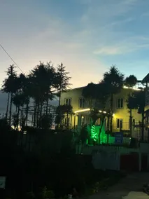Kanatal Pinnacle House - Image 4