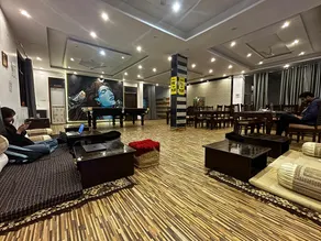 MOONSHIVA STAY and CAFE - Image 3