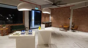 Brick Box Family Hotel Ipoh - Image 3