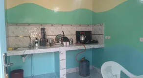 Studio avec cuisine - kitchen - Image 5