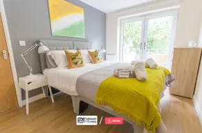 The Hampstead Apartment - Image 5