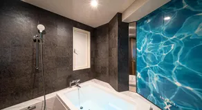HOTEL X - Image 3