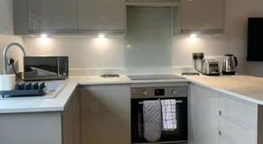 Cosy Beautiful One bedroom Flat - Image 5