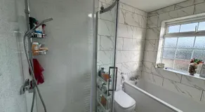 Double Room - Image 2