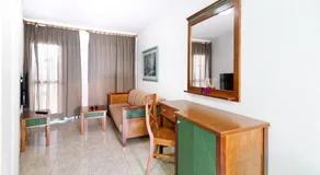 Las Faluas - Image 2